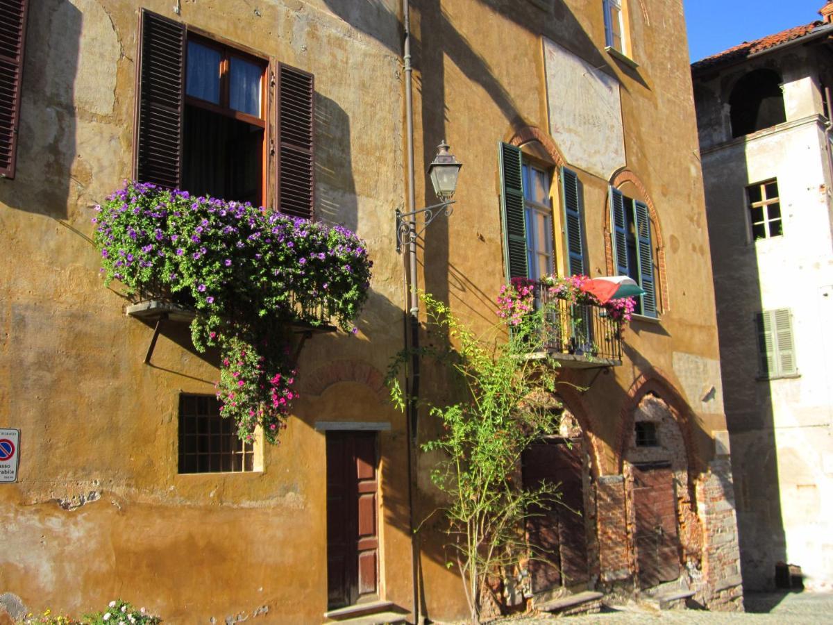 Saluzzo Historic Center Apartment Eksteriør bilde